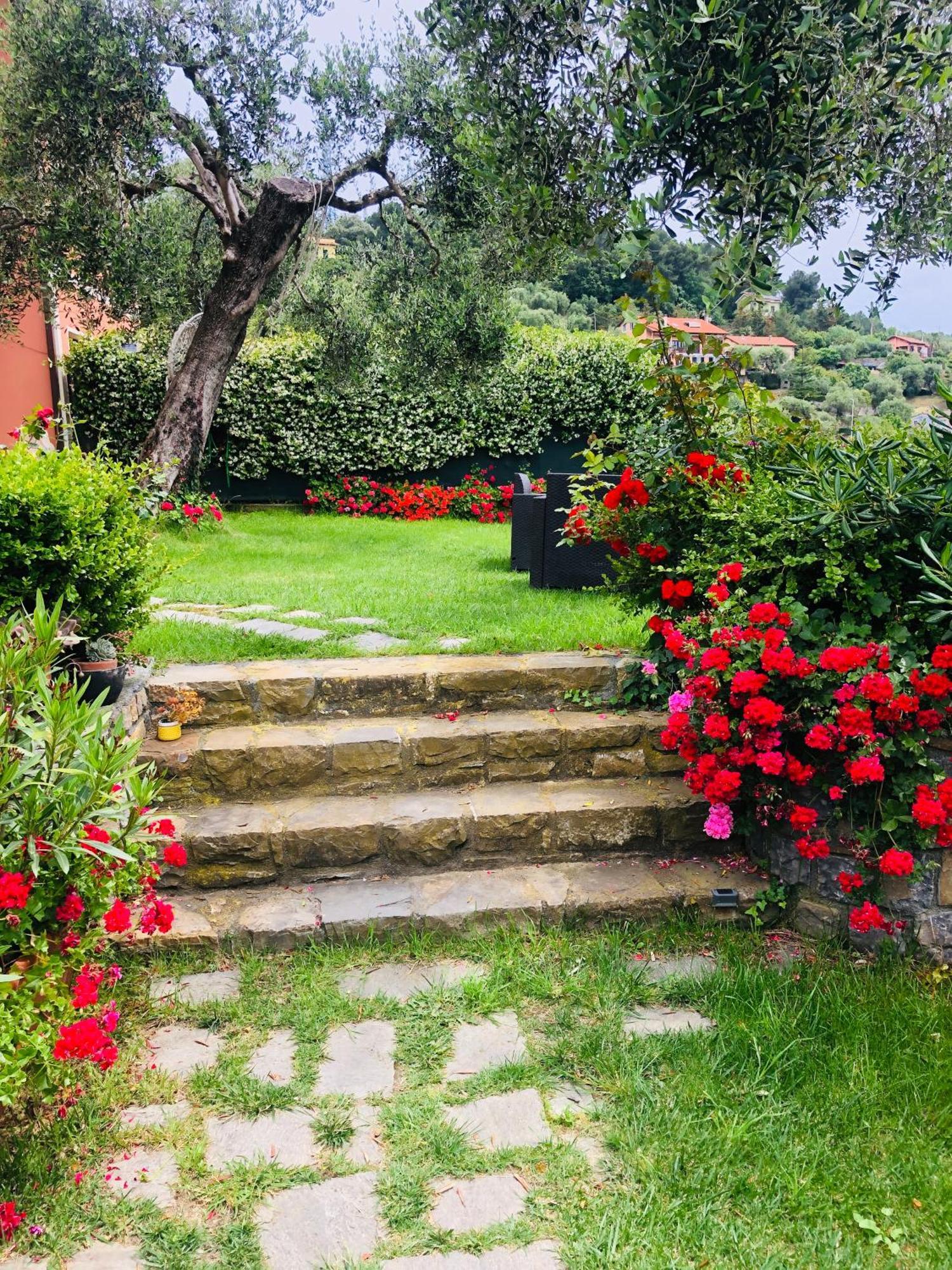 Le Jardin Sur Mer Avec Bike Et Mtb Tour Hotel Imperia Eksteriør billede