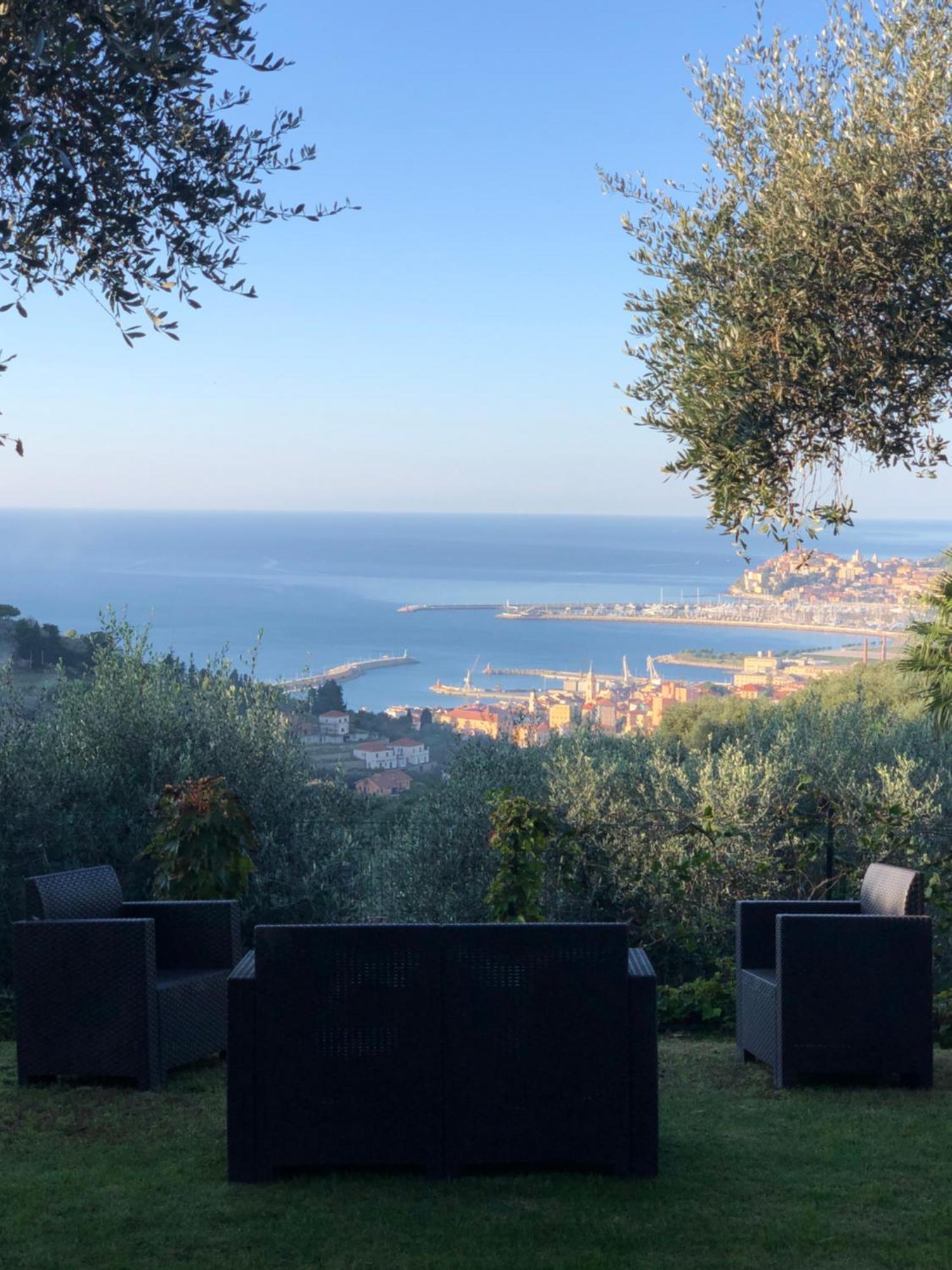 Le Jardin Sur Mer Avec Bike Et Mtb Tour Hotel Imperia Eksteriør billede